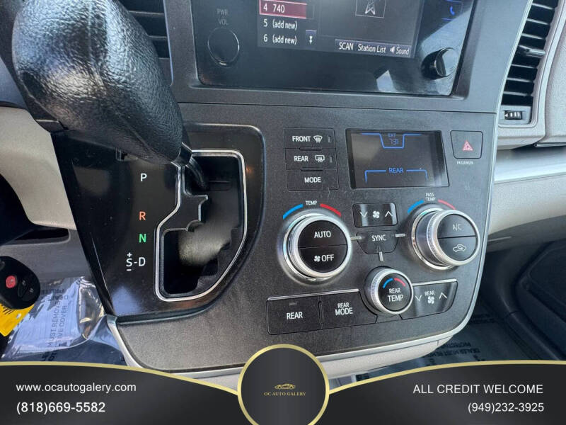 2017 Toyota Sienna L 7-Passenger