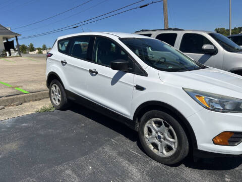 2017 Ford Escape S