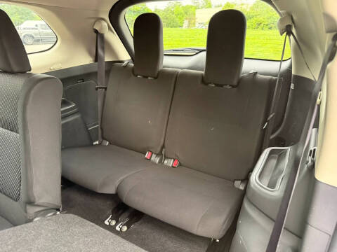 2016 Mitsubishi Outlander ES