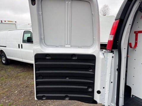 2026 GMC Savana 3500