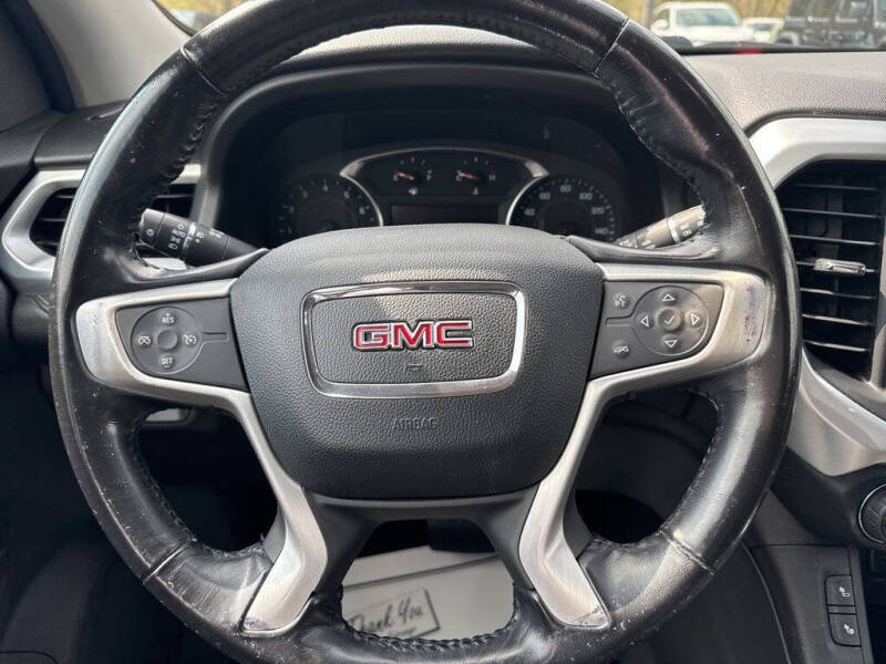 2019 GMC Acadia SLT-1