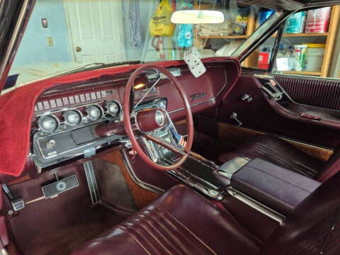 1965 Ford Thunderbird