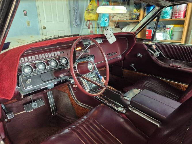 1965 Ford Thunderbird