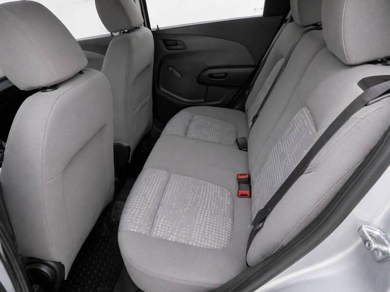 2016 Chevrolet Sonic LS Auto