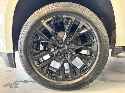 2020 GMC Yukon XL SLT