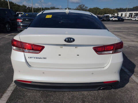 2018 Kia Optima LX