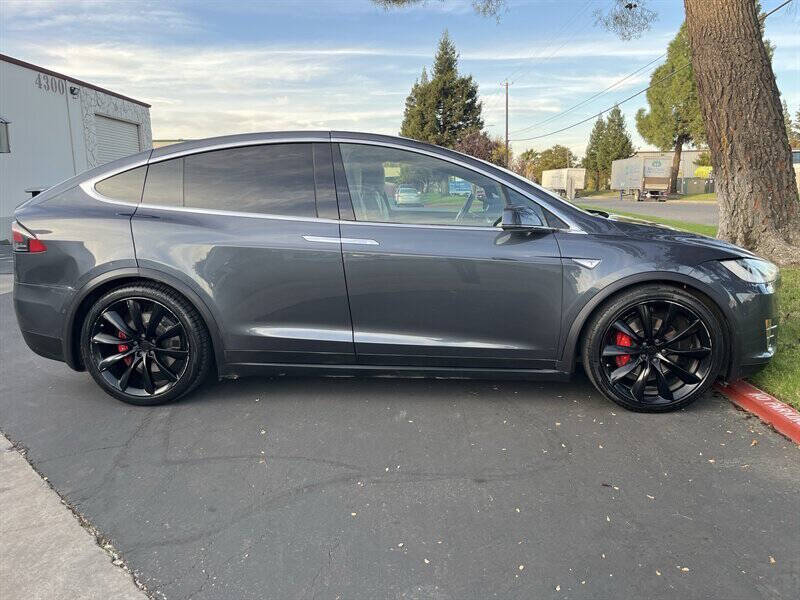 2016 Tesla Model X P90D