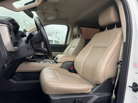 2023 Ford Expedition MAX XLT