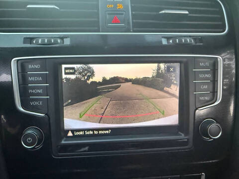 2017 Volkswagen Golf GTI S