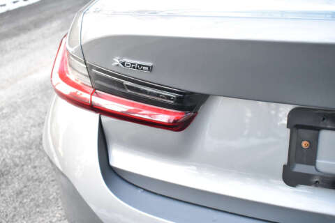 2024 BMW 3 Series 330i xDrive