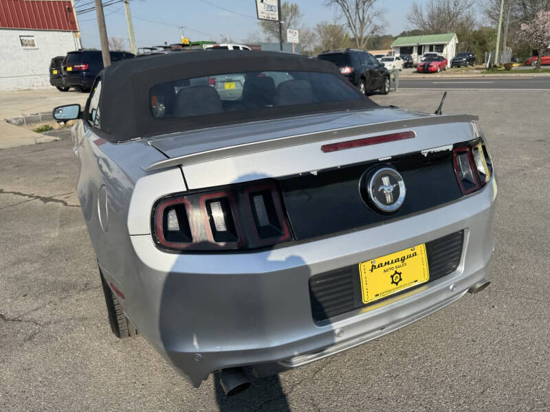 2013 Ford Mustang V6