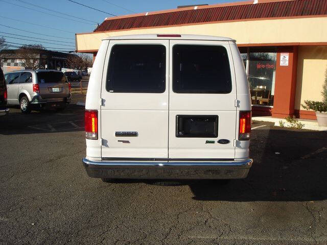 2014 Ford E-Series E-350 SD XLT
