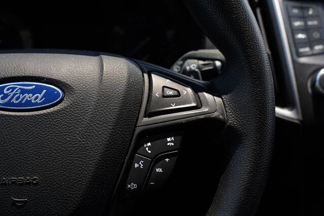 2018 Ford Edge SE