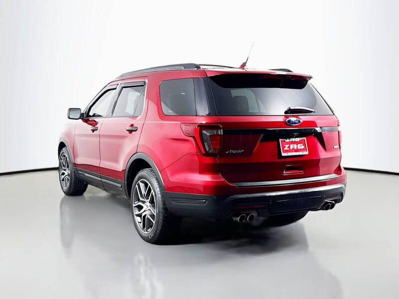 2019 Ford Explorer Sport