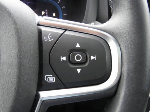 2023 Volvo XC60 B5 Core