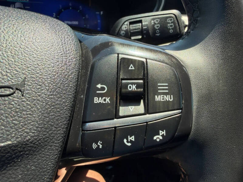 2022 Ford Escape SEL