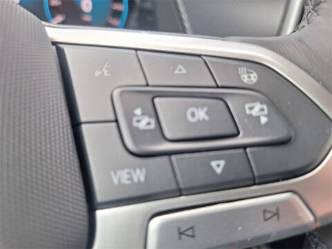 2026 Volkswagen Atlas Cross Sport SEL R-Line Black 4Motion