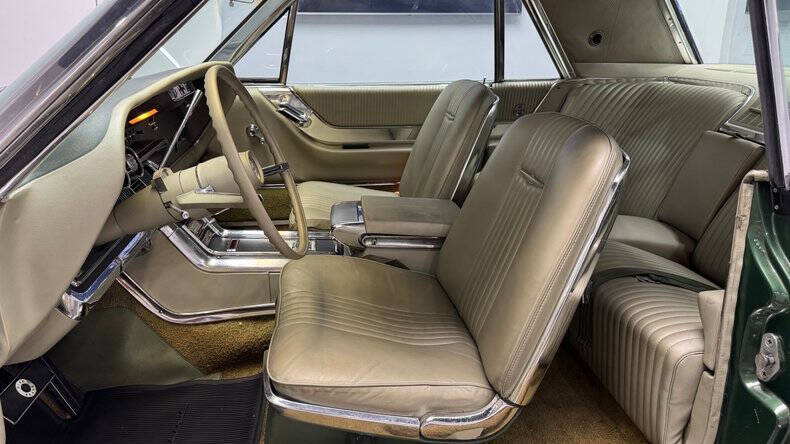 1965 Ford Thunderbird