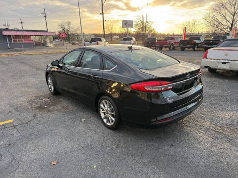 2017 Ford Fusion SE