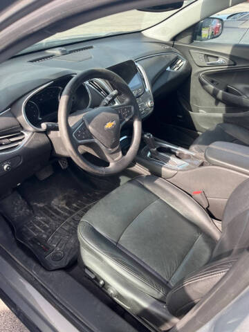 2017 Chevrolet Malibu LT