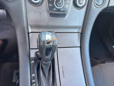 2013 Ford Taurus SEL