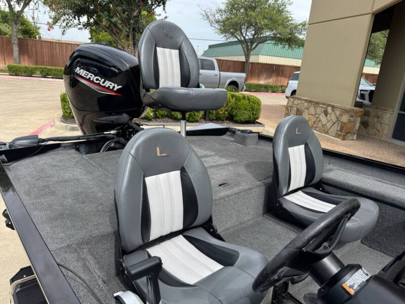2022 Lowe Boats legacy 1860
