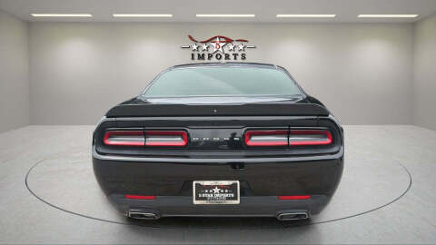 2018 Dodge Challenger SXT