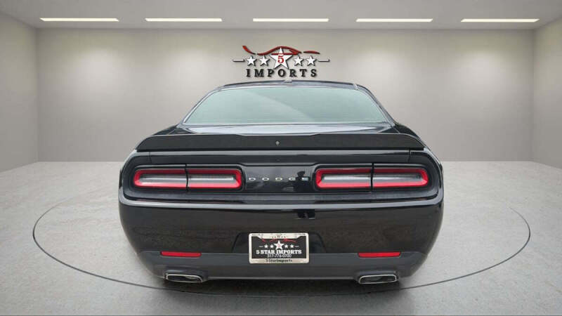 2018 Dodge Challenger SXT