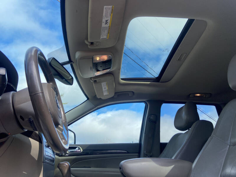 2012 Jeep Grand Cherokee Laredo