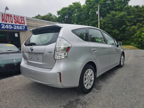 2012 Toyota Prius v Three