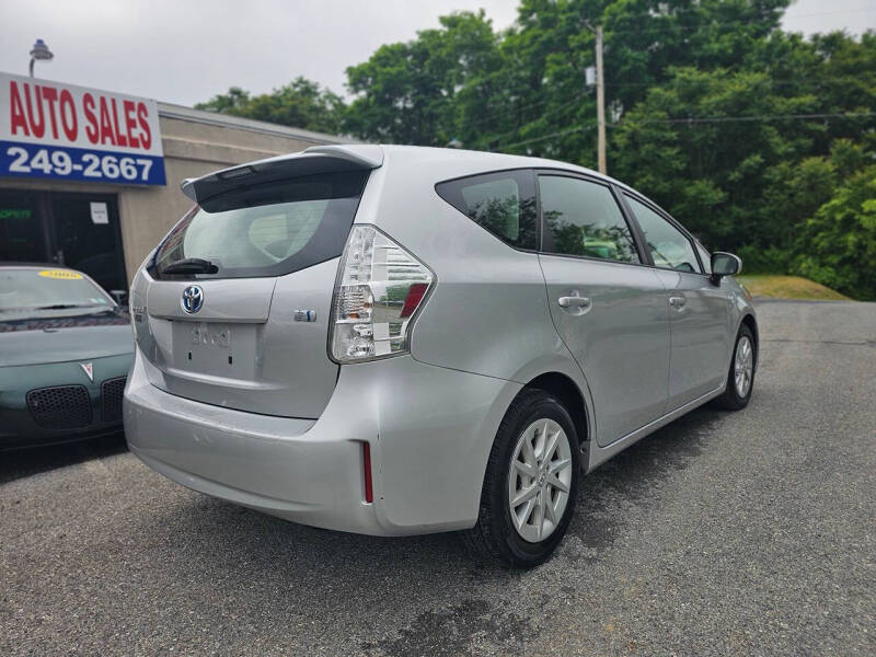 2012 Toyota Prius v Three