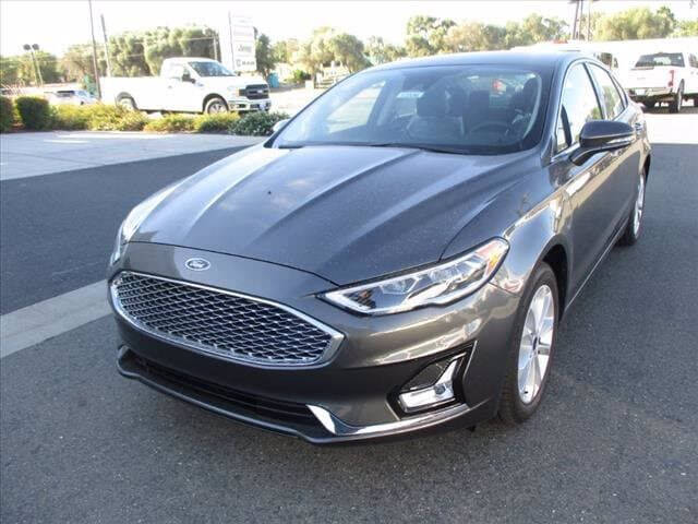 2020 Ford Fusion Energi Titanium