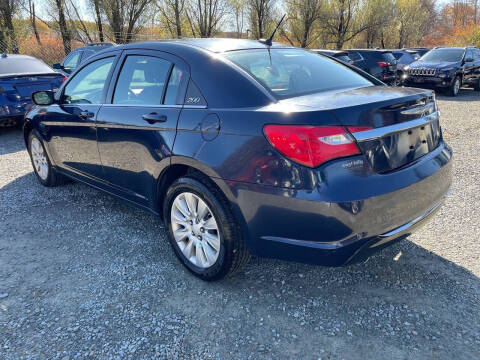 2014 Chrysler 200 LX
