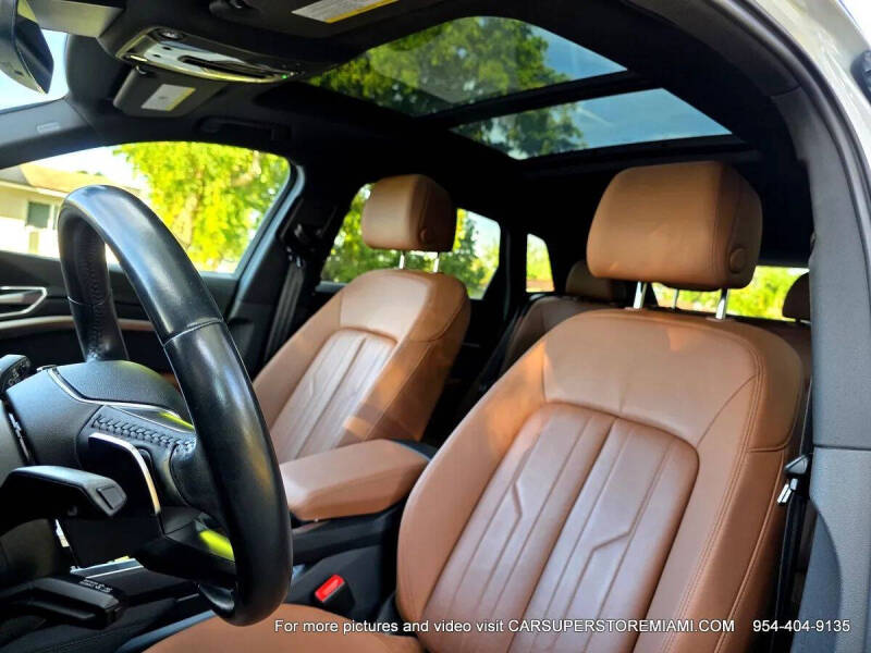 2021 Audi e-tron quattro Premium