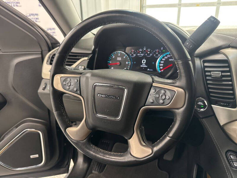 2020 GMC Yukon Denali