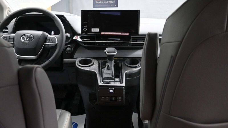 2025 Toyota Sienna