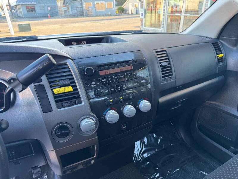 2013 Toyota Tundra Grade