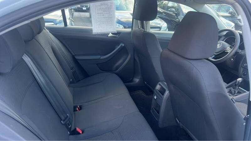 2015 Volkswagen Jetta