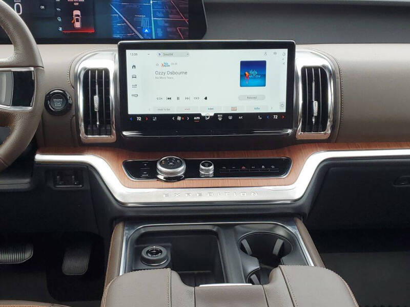 2026 Ford Expedition King Ranch