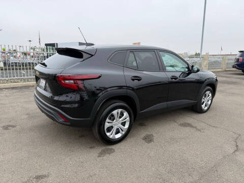 2024 Chevrolet Trax LS