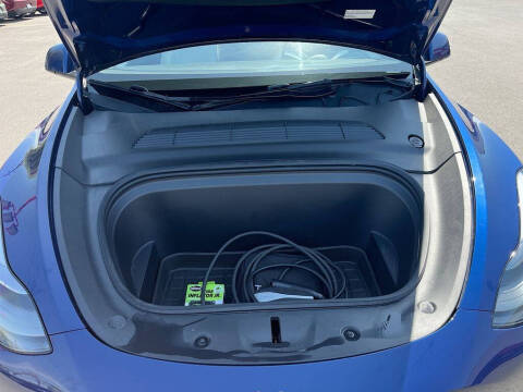 2024 Tesla Model Y Long Range
