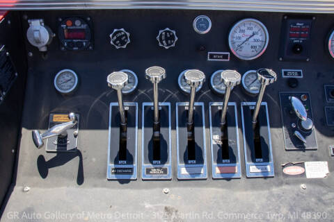 2001 Hendrickson Firetruck