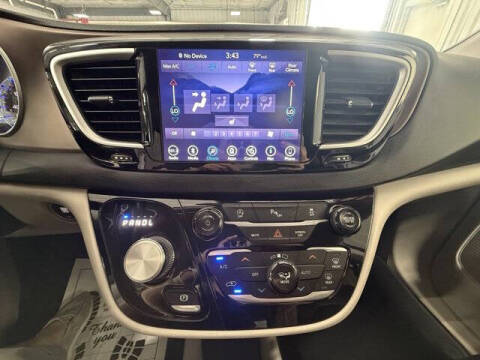 2018 Chrysler Pacifica Touring L