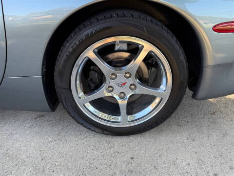 2004 Chevrolet Corvette