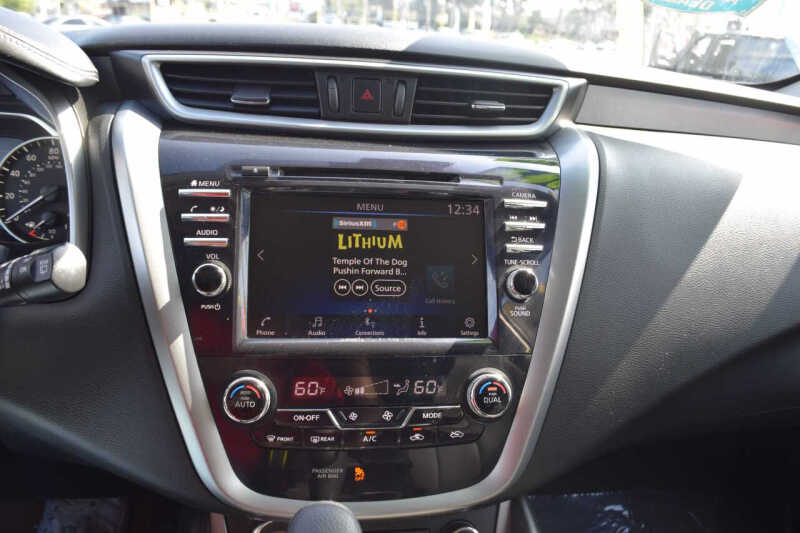 2022 Nissan Murano S