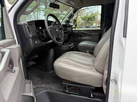 2020 Chevrolet Express 2500