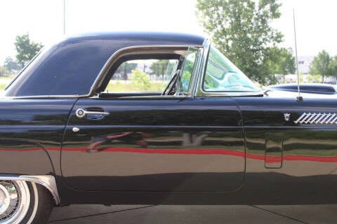 1956 Ford Thunderbird