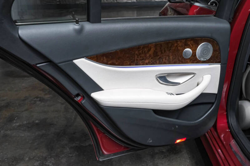 2019 Mercedes-Benz E-Class E 300 4MATIC