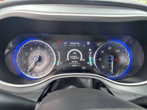 2023 Chrysler Pacifica Touring