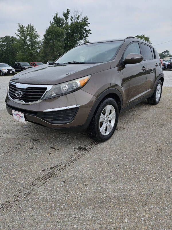 2011 Kia Sportage for sale at WESTSIDE GARAGE LLC in Keokuk IA